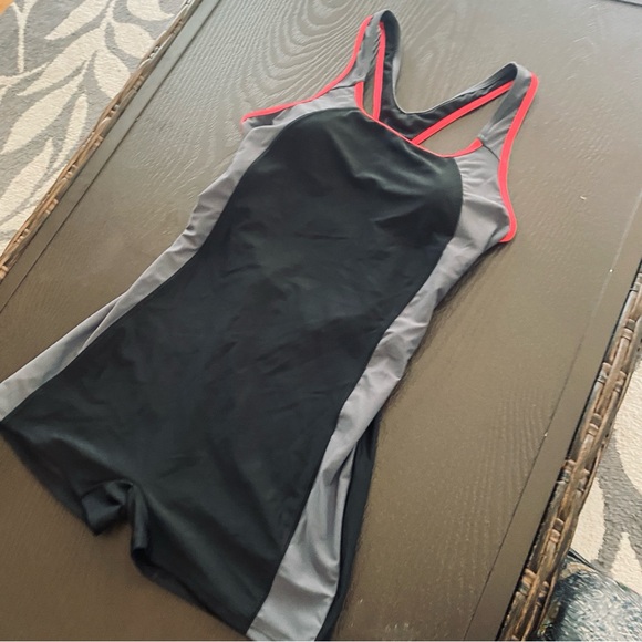 Charmo Women's One Piece Swimsuits Boyleg Sports Swimwear Athletic Swimming Wear - Picture 5 of 9